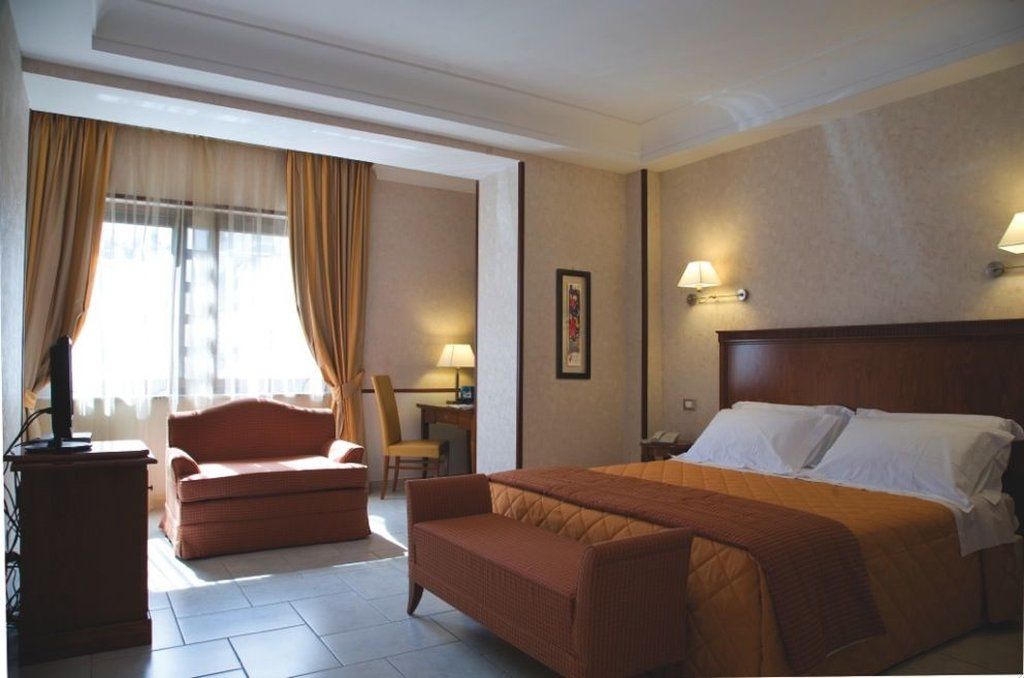 Andris Hotel Ercolano Cameră foto